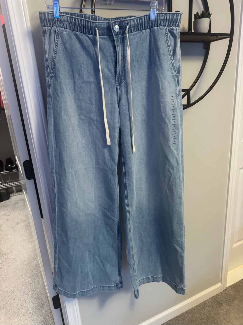 Light Blue women’s Drawstring Denim Jeans American eagle size medium